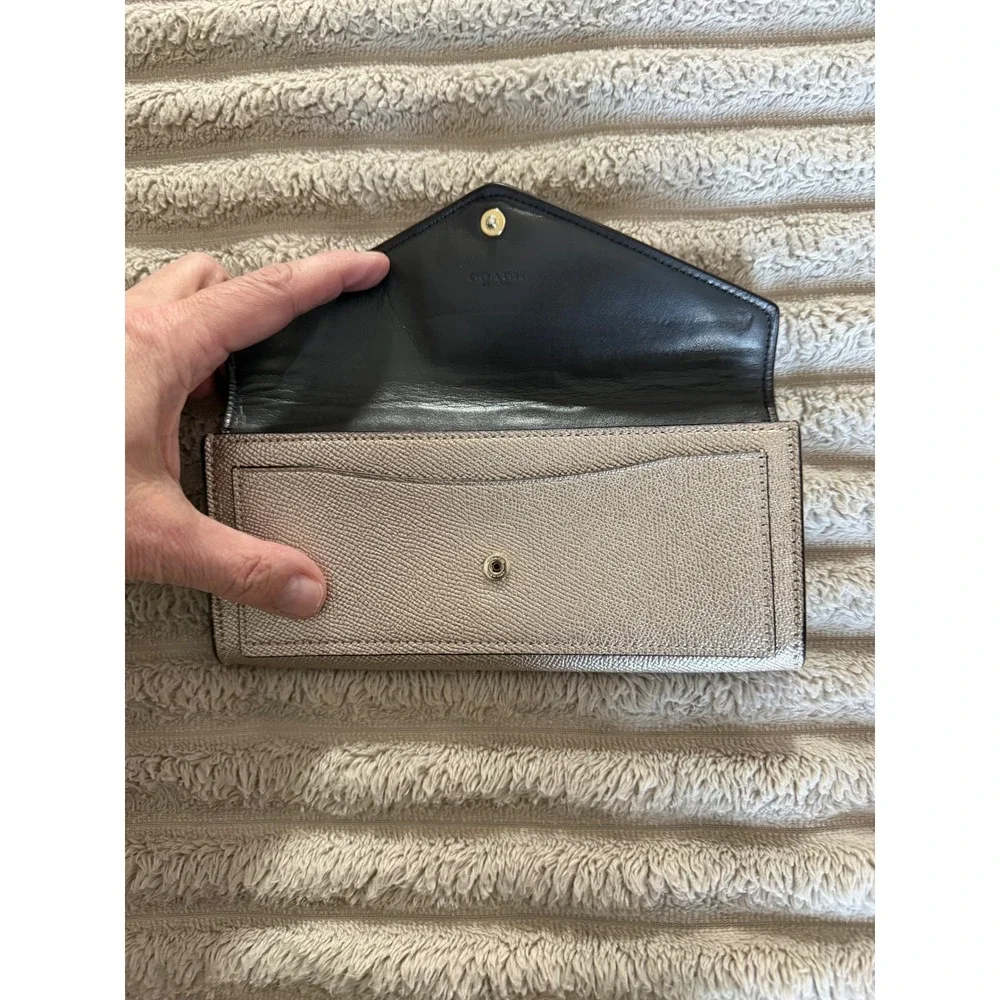 Coach Metallic Champagne Crossgrain Leather Envelope Slim Wallet Gold Logo - Picture 7 of 12